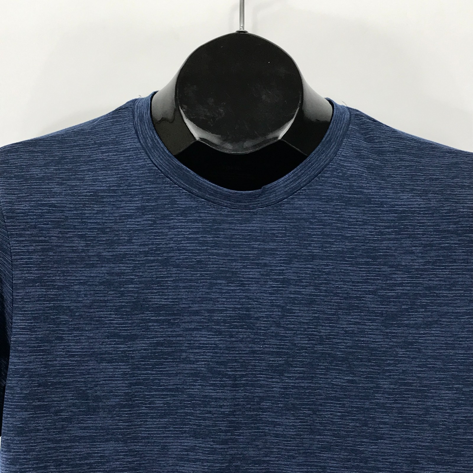 Athletic Works DriWorks Crew Neck T-Shirt Men's Small Moisture Wicking Active gallery