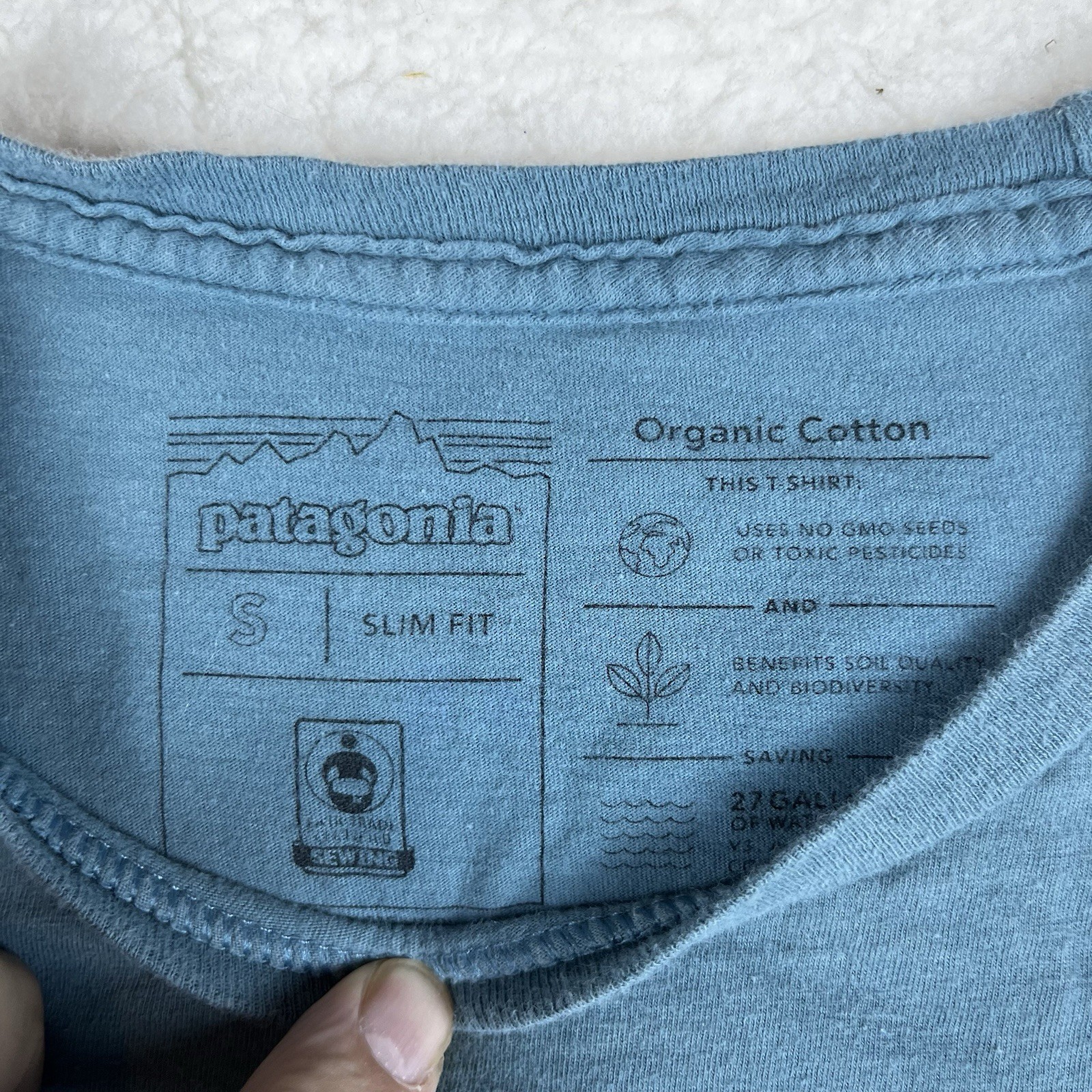 Patagonia Mens Slim Fit Small Teal Green Graphic Tshirt Bear Logo Hiking Outdoor gallery