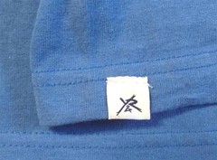 Young & Reckless Cursive Gradient Tee Mens Blue 100% Cotton T-Shirt New NWT