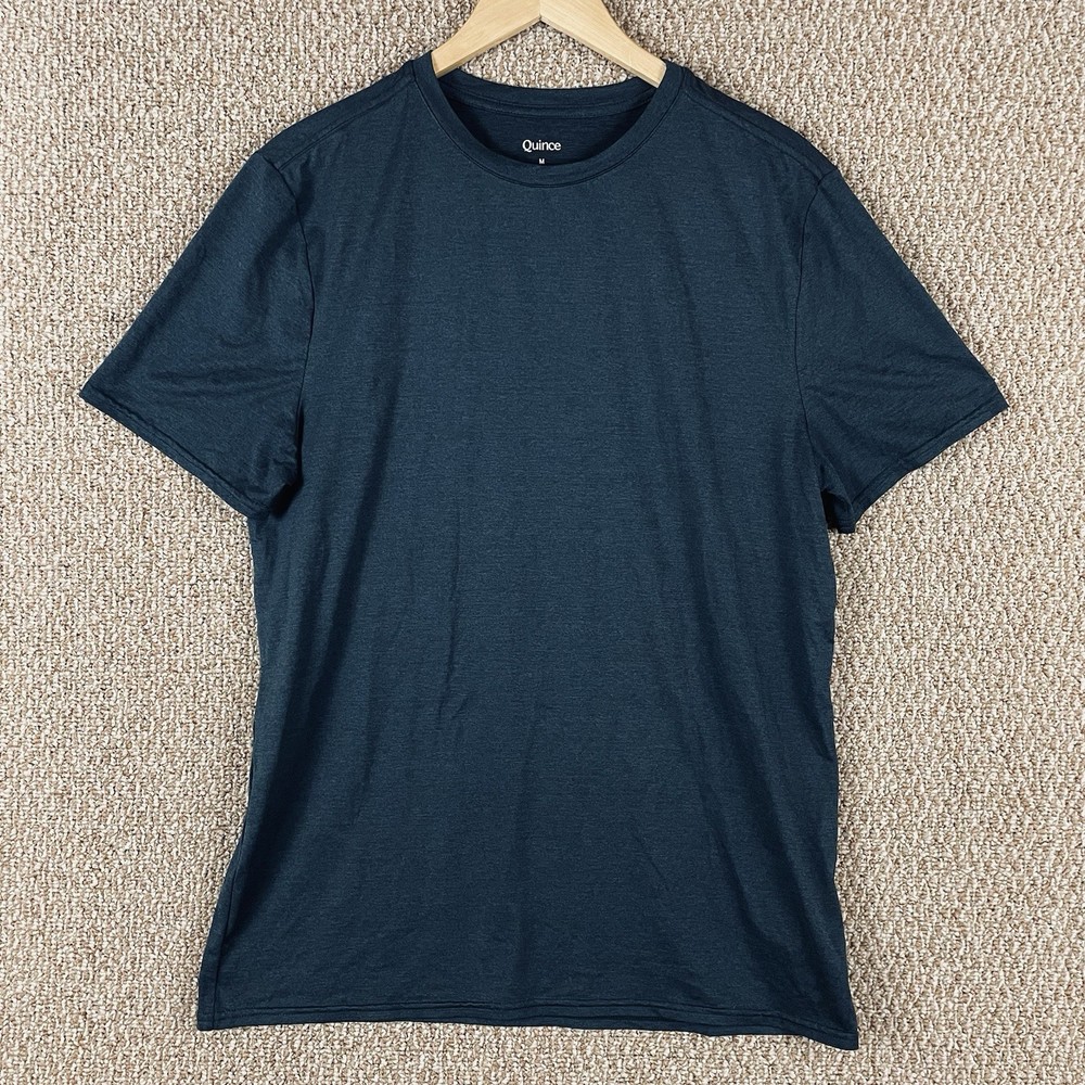 Quince Shirt Men’s Medium Flowknit Breeze Performance Tee Navy Blue S26