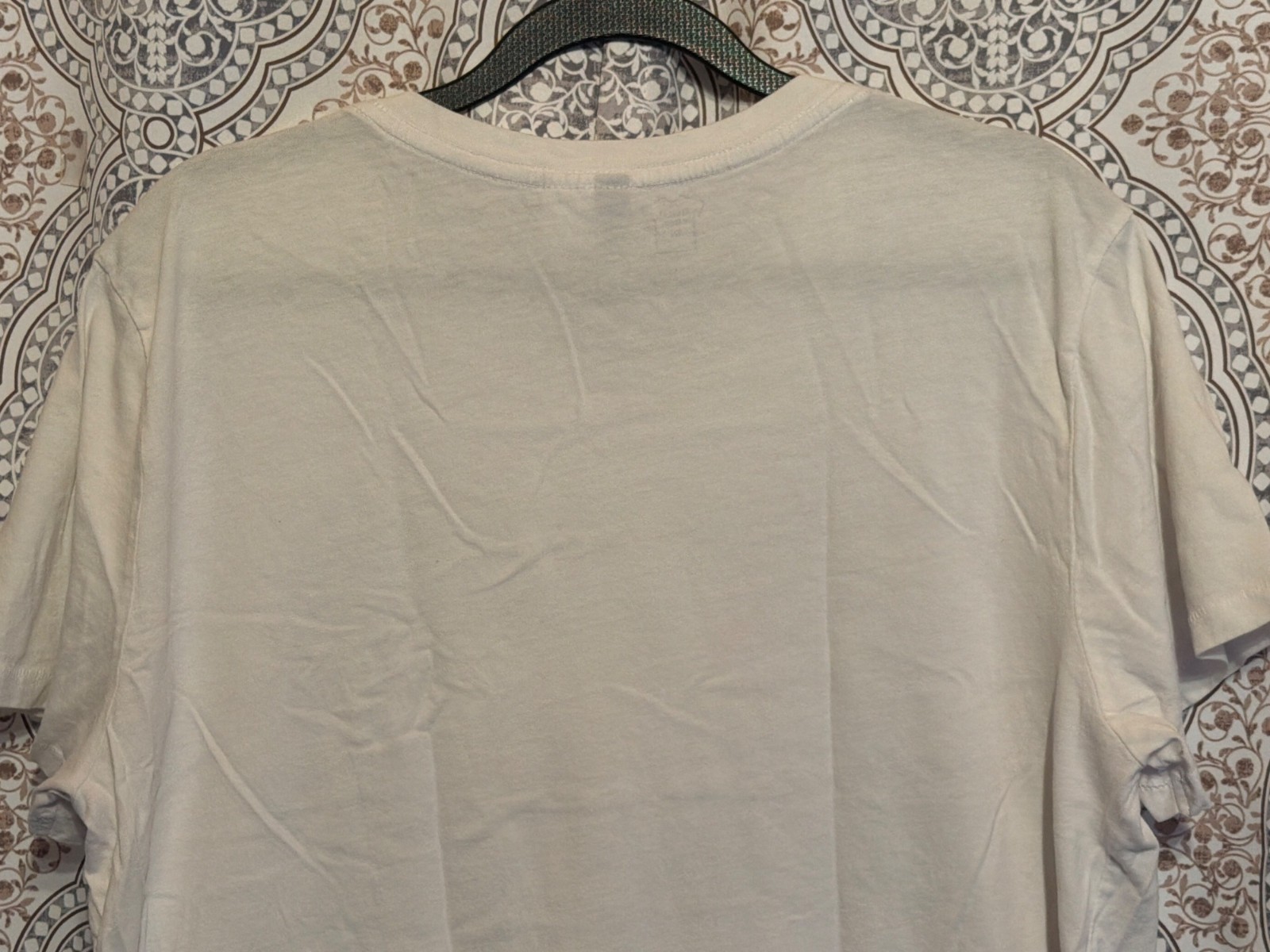 H&M Divided White Mixtape Graphic T-Shirt Size L Cotton Crewneck Unisex Casual S gallery
