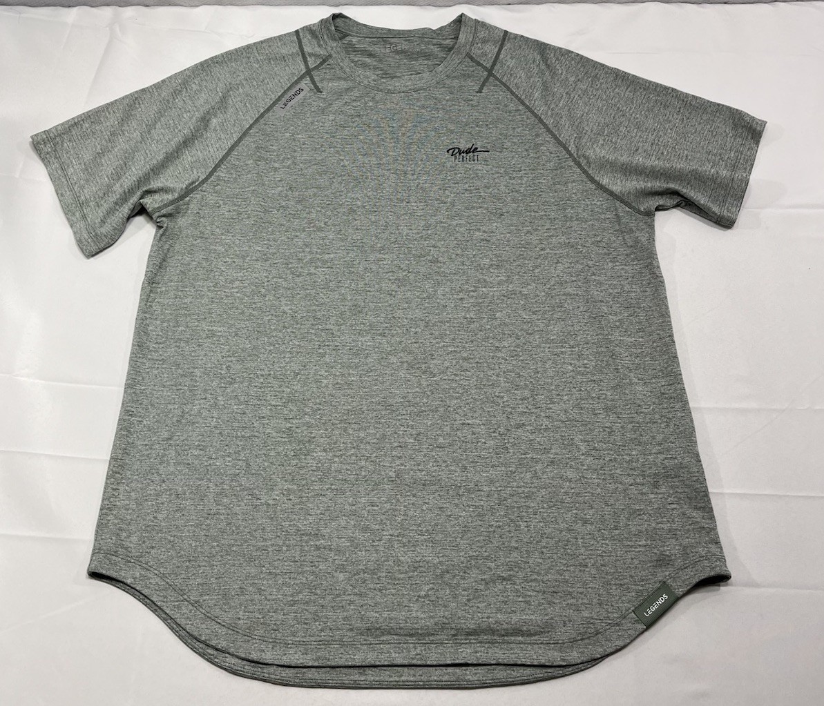 Legends Luka Enzo x Dude Perfect Men’s XL Green Athletic T-Shirt Curved Hem Rare
