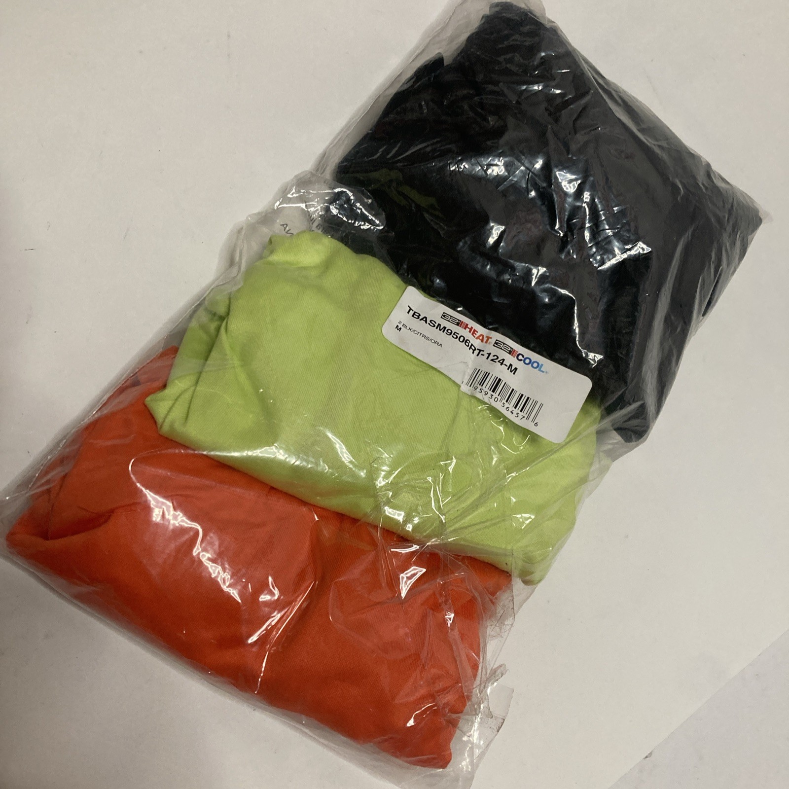 32 Degrees Cool Men’s Medium Tshirt (4 Shirts) TBASM9506RT-124-M gallery