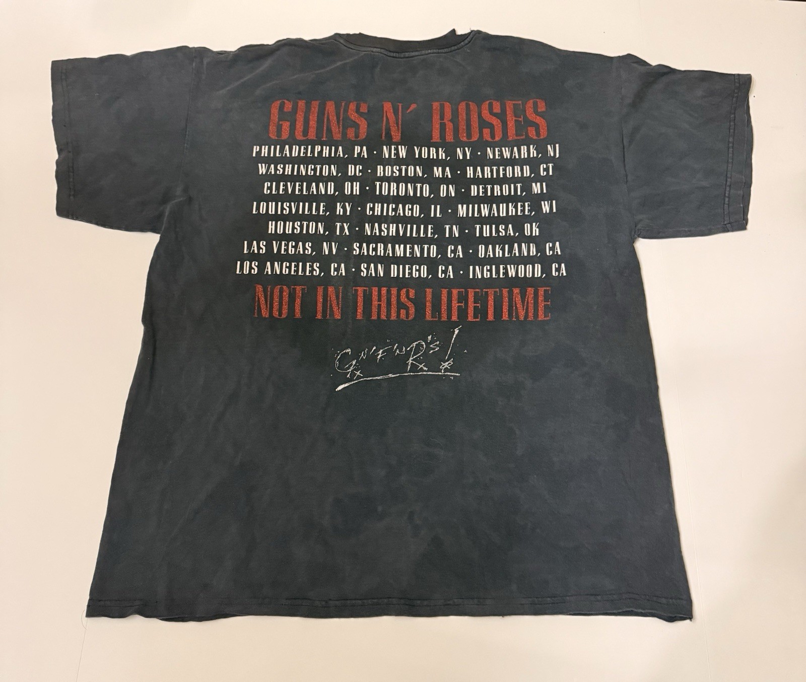 Vintage Guns N Roses Tour acid wash tshirt with cut neck openings gallery