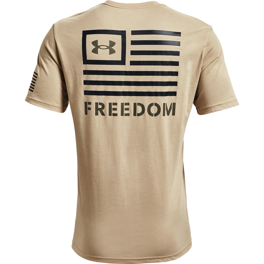 Under Armour 1370818 Men’s UA Freedom Banner T-Shirt, Desert Sand, Small