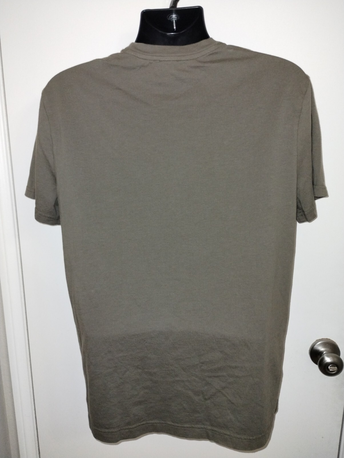 EXPRESS Mens 2 pack Solid Green & Black Pima Cotton T Shirts Size Large EUC gallery