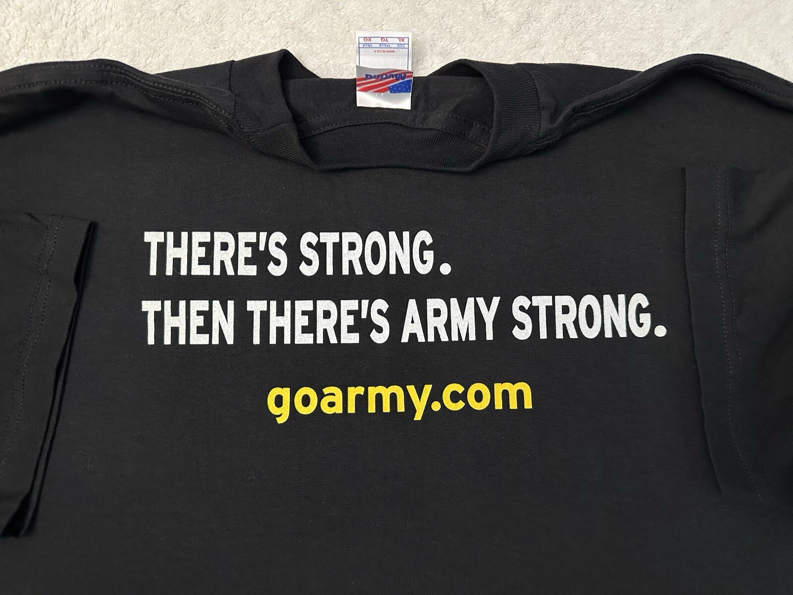 Vintage 2000s Y2K United States Of America USA U.S. Army Strong T-Shirt, XL NEW