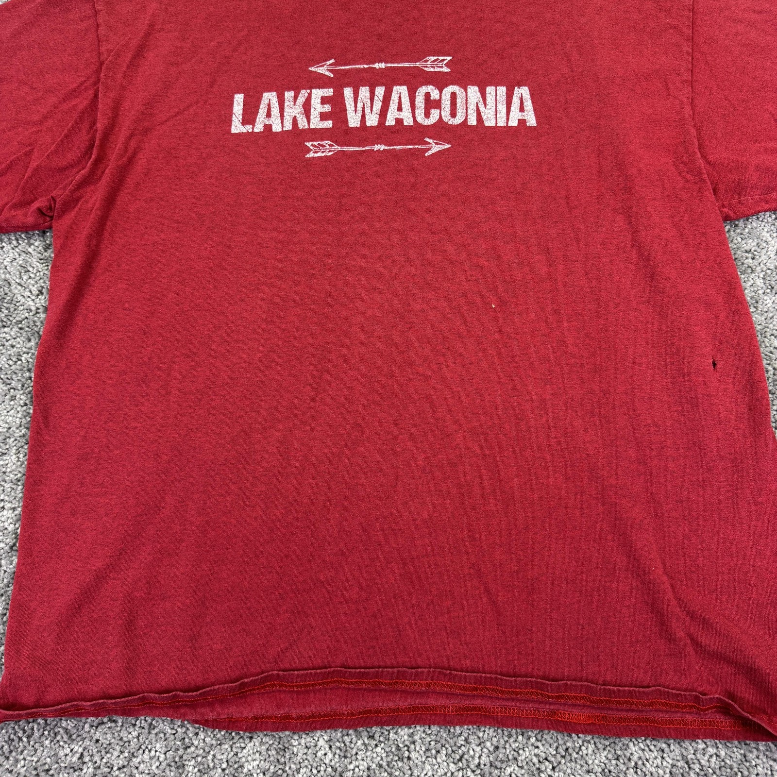 Gildan Shirt Mens XL Red Lake Waconia Arrows Graphic Tee Lake Nautical Casual gallery