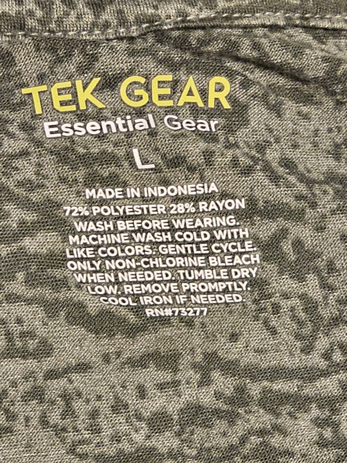 Tek Gear Green T-Shirt Mens Size L gallery