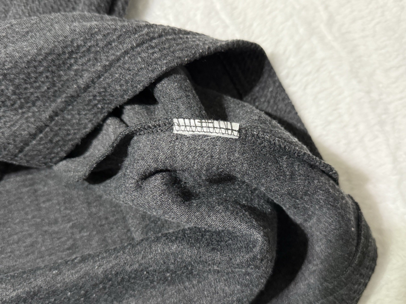 Travis Mathew Cloud Waffle Crew Shirt Sweatshirt Mens 3XL Charcoal Gray Pullover gallery
