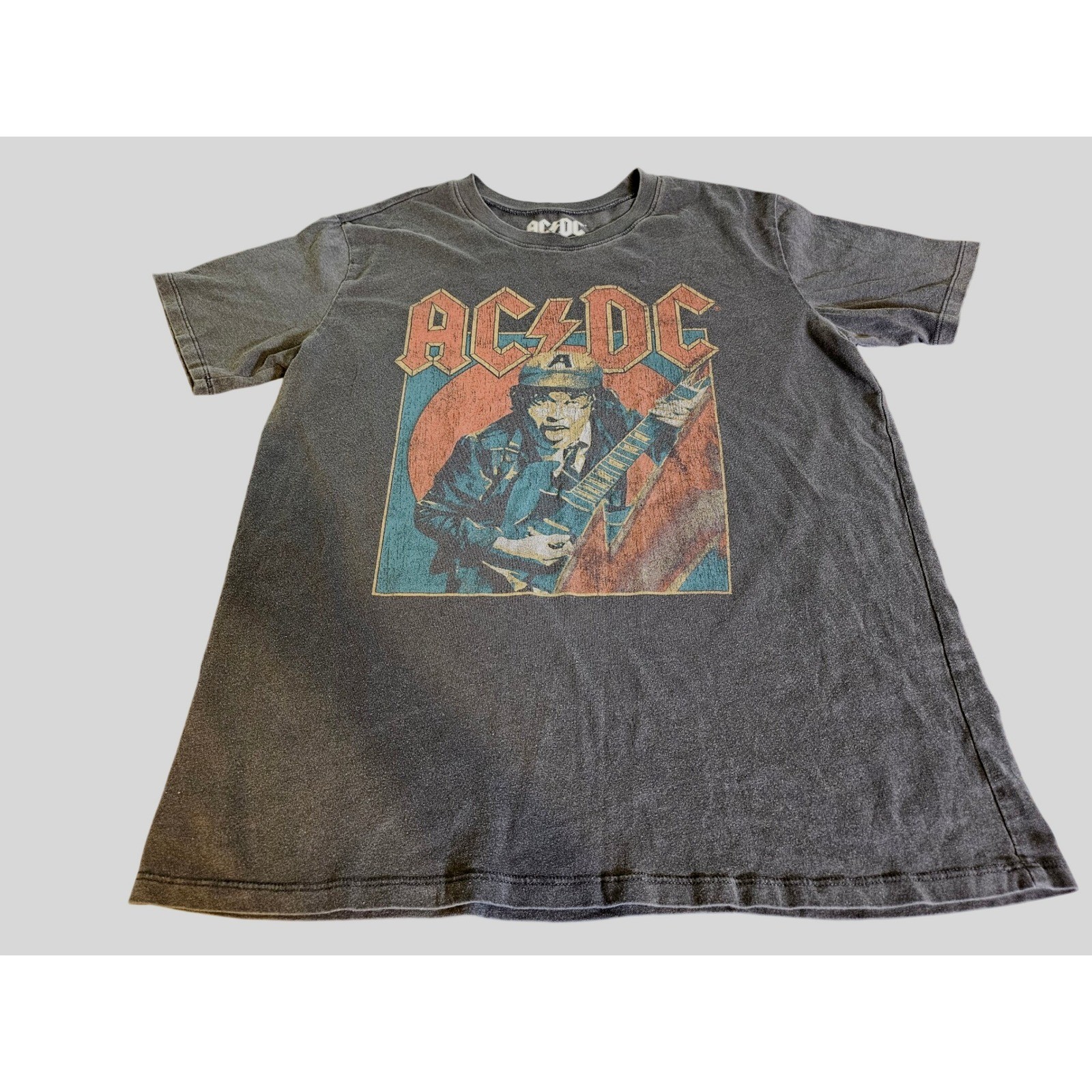 AC/DC Graphic T-Shirt Mens Large Gray High Voltage 1976 European Tour Band Tee gallery