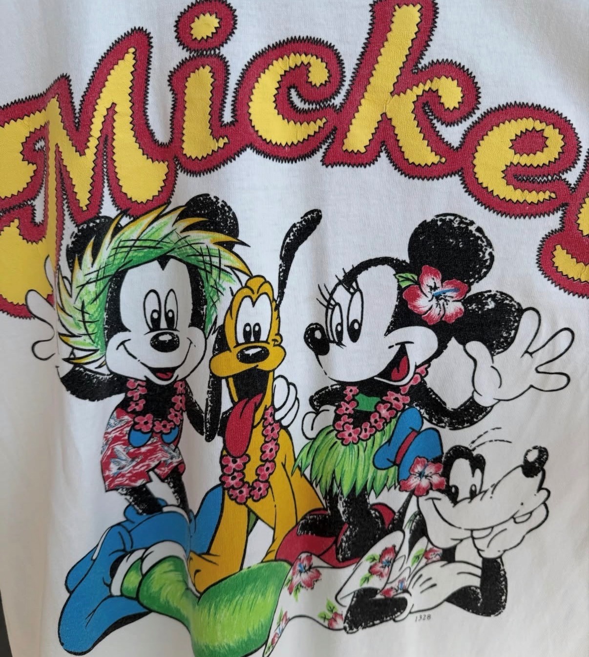 Vintage 90s T-shirt Disney Mickey Mouse and Minnie Mouse XL gallery