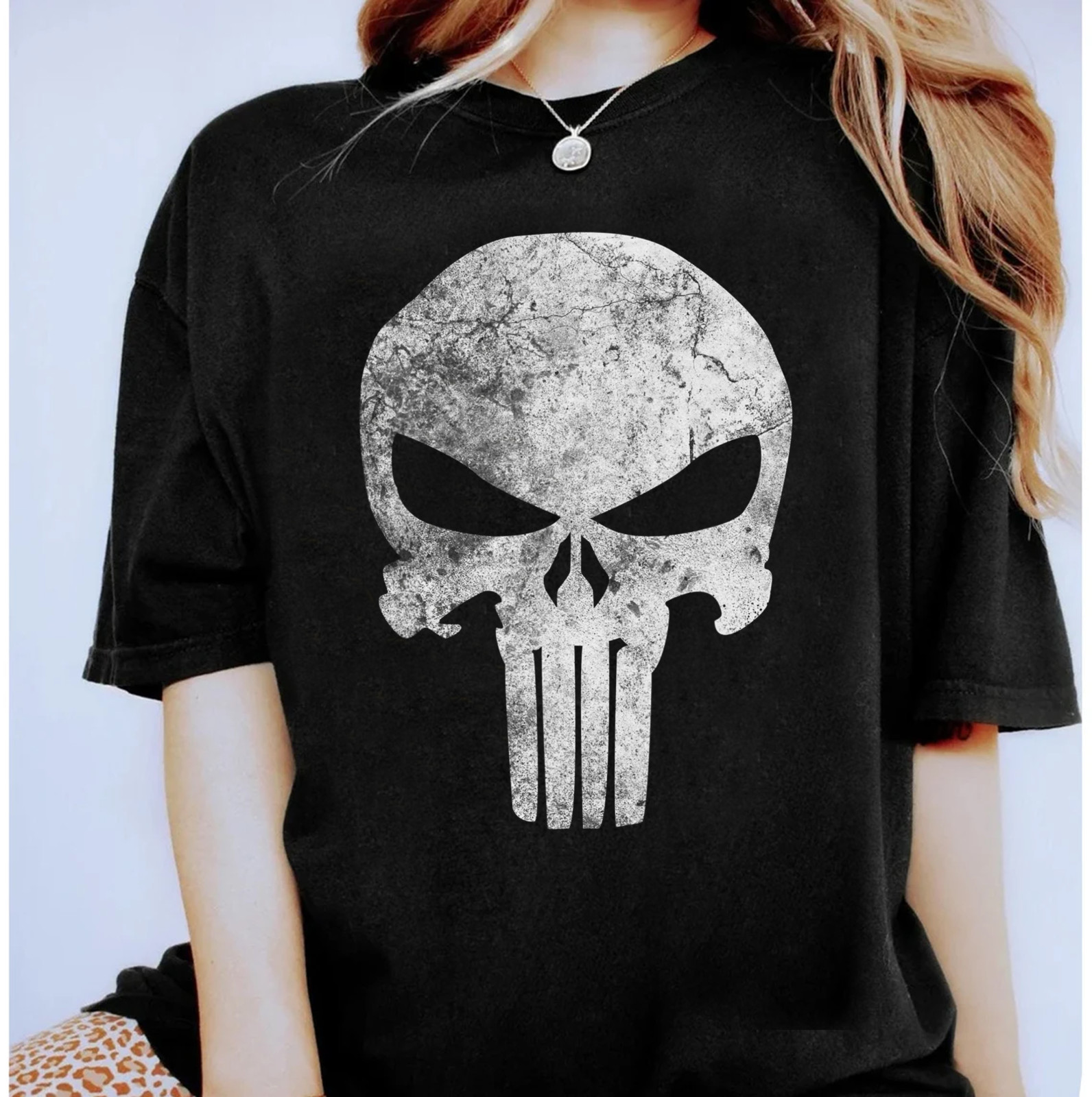 Marvel Punisher Skull Symbol Distressed Unisex Tshirt Adult Shirt T-shirt 111031