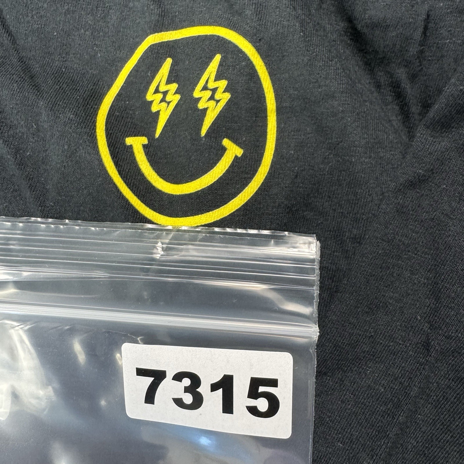 Sonrie X Nike Air Jordan Tee J Balvin Size XL NEW gallery