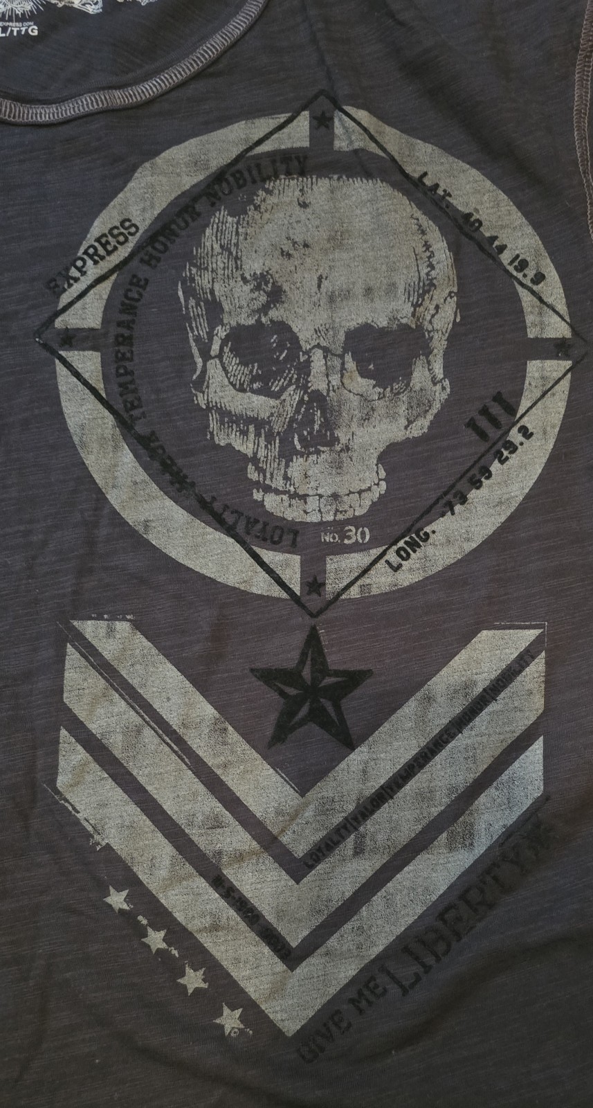 Express Men's Black Graphic TShirt Skull Military Sergeant Chevron Size XXL RARE gallery