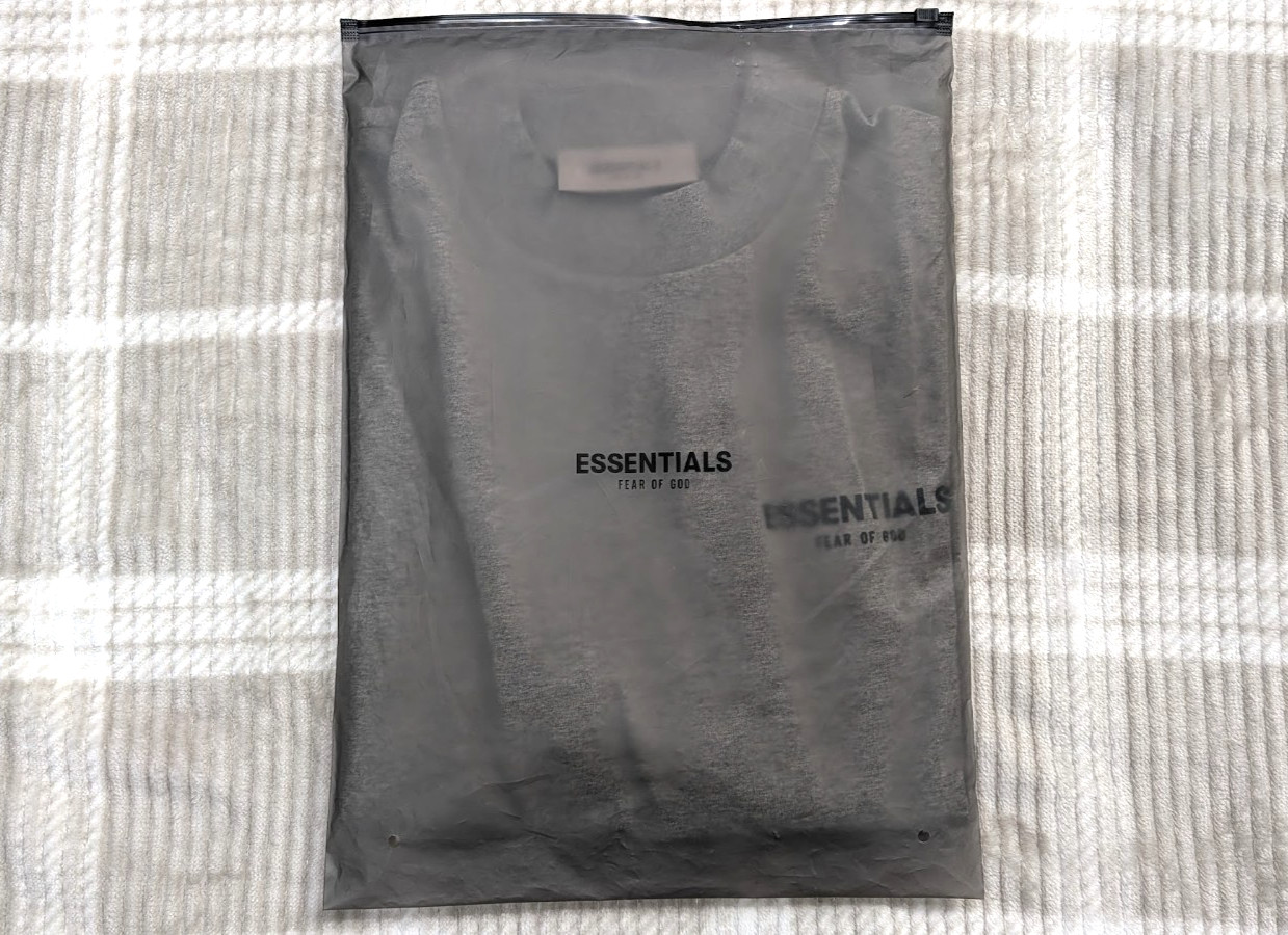 Fear of God Essentials Tee 'Dark Oatmeal' M Size Oversized T-Shirt SS22 NWT gallery