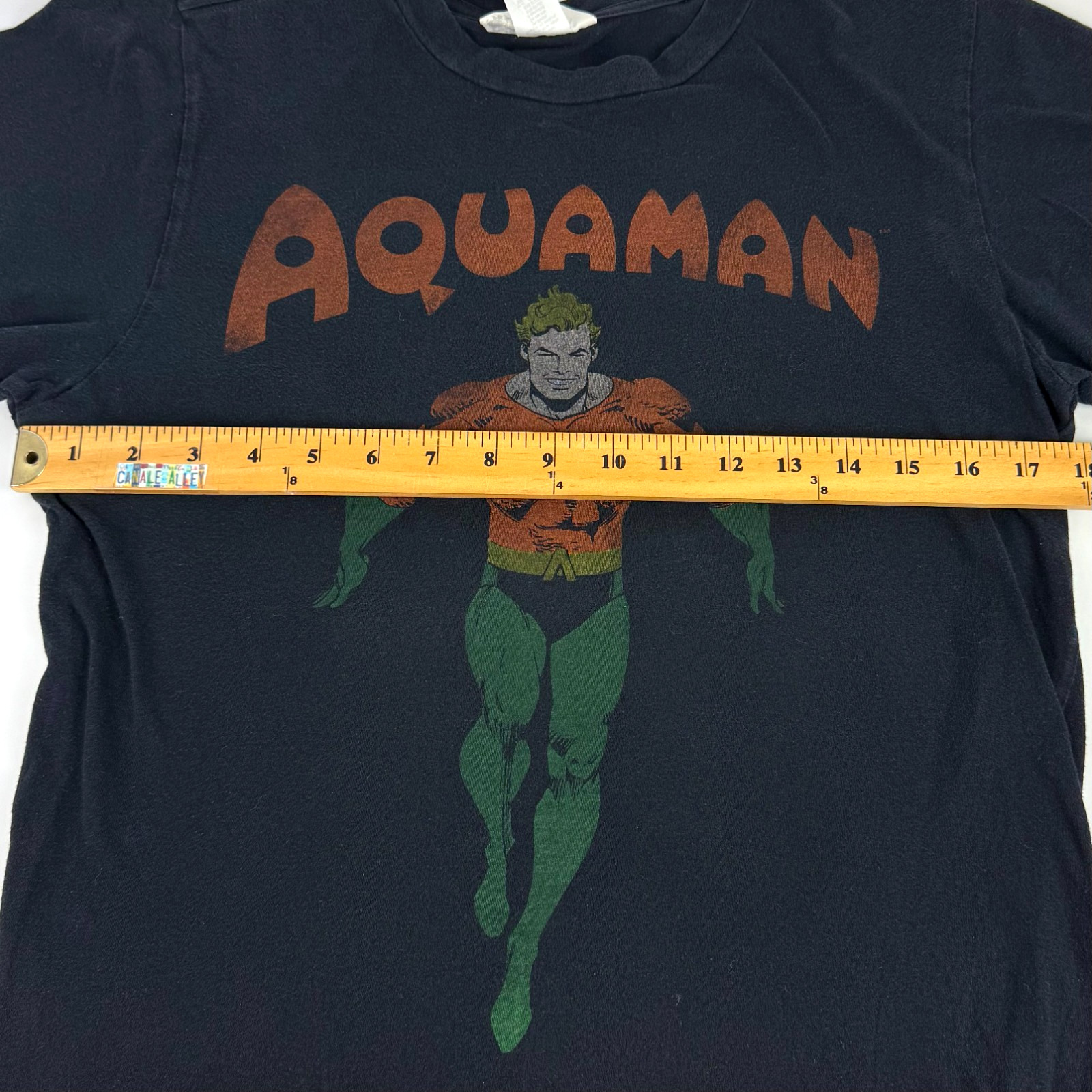 DC Comics Vintage Aquaman T Shirt 1990s Y2K Arthur Curry on Changes Adult Size M gallery