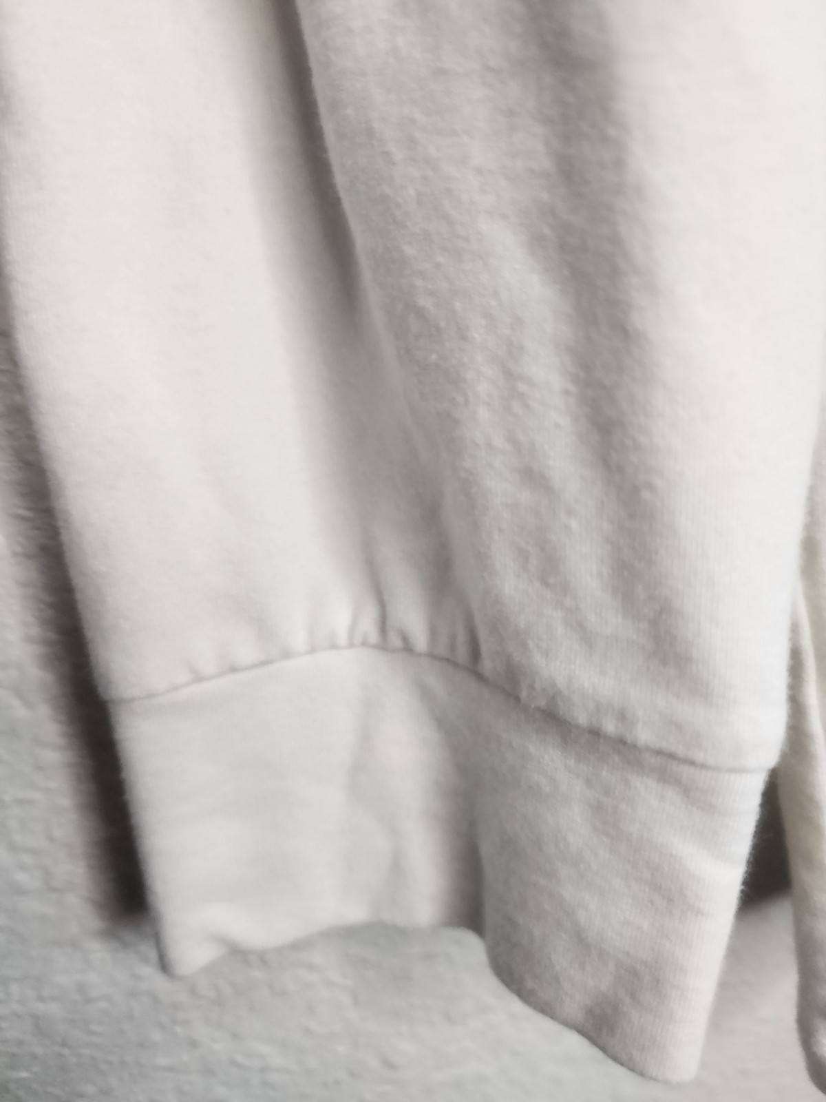 Uniqlo Heattech Ultra Warm Cotton Long Sleeve Shirt in Ivory Size M Style 450529 gallery
