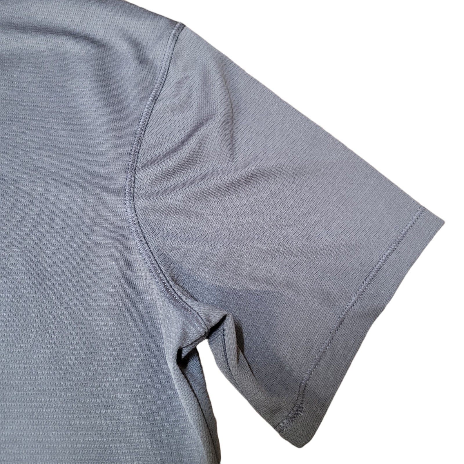 Reel Legends Mens Fishing Shirt Gray M Performance UPF30 Quick Dry Sunscreen gallery