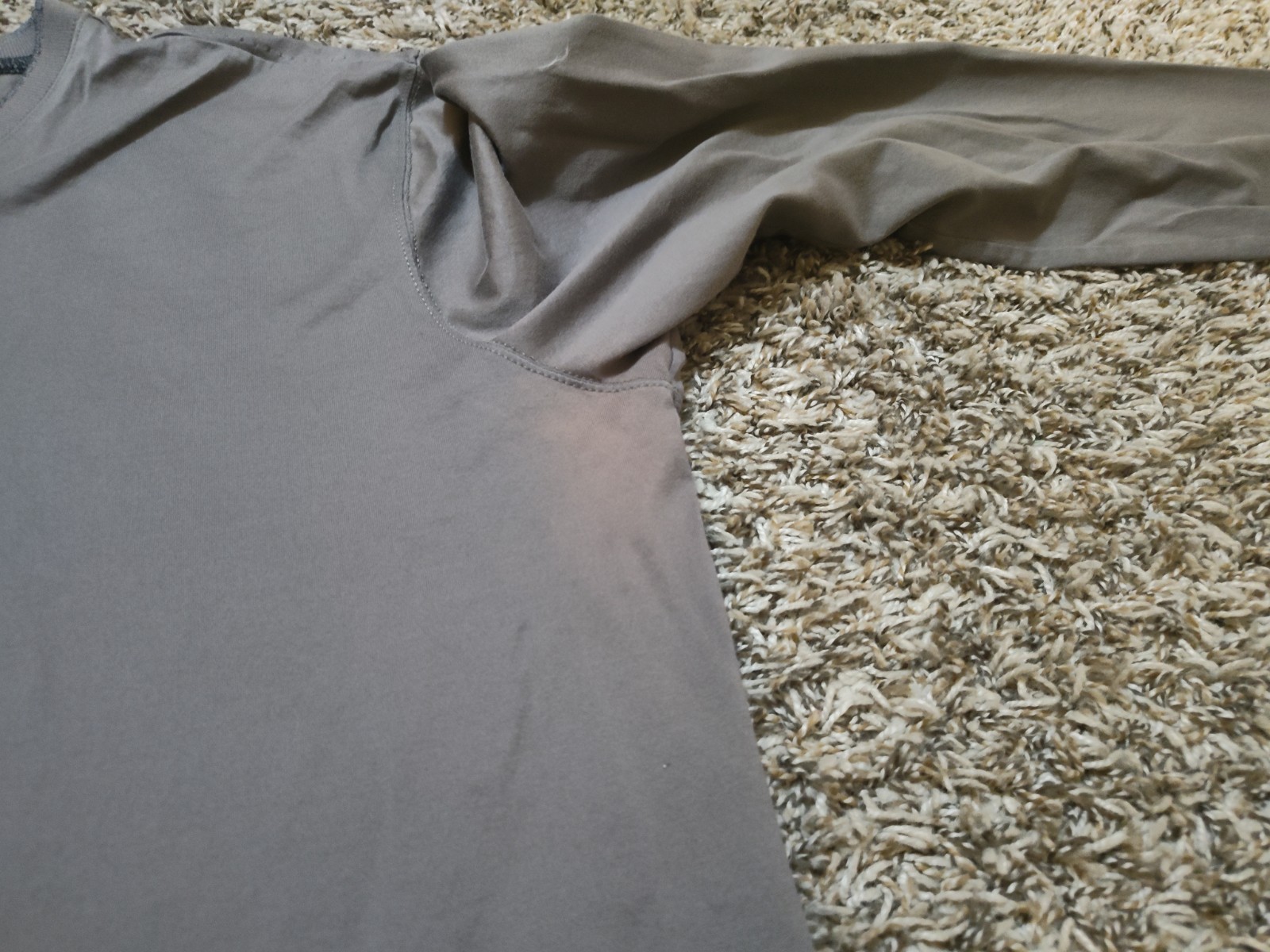 Hugo Boss T Shirt Mens XL Gray Solid Long Sleeve V Neck Pullover Cotton gallery