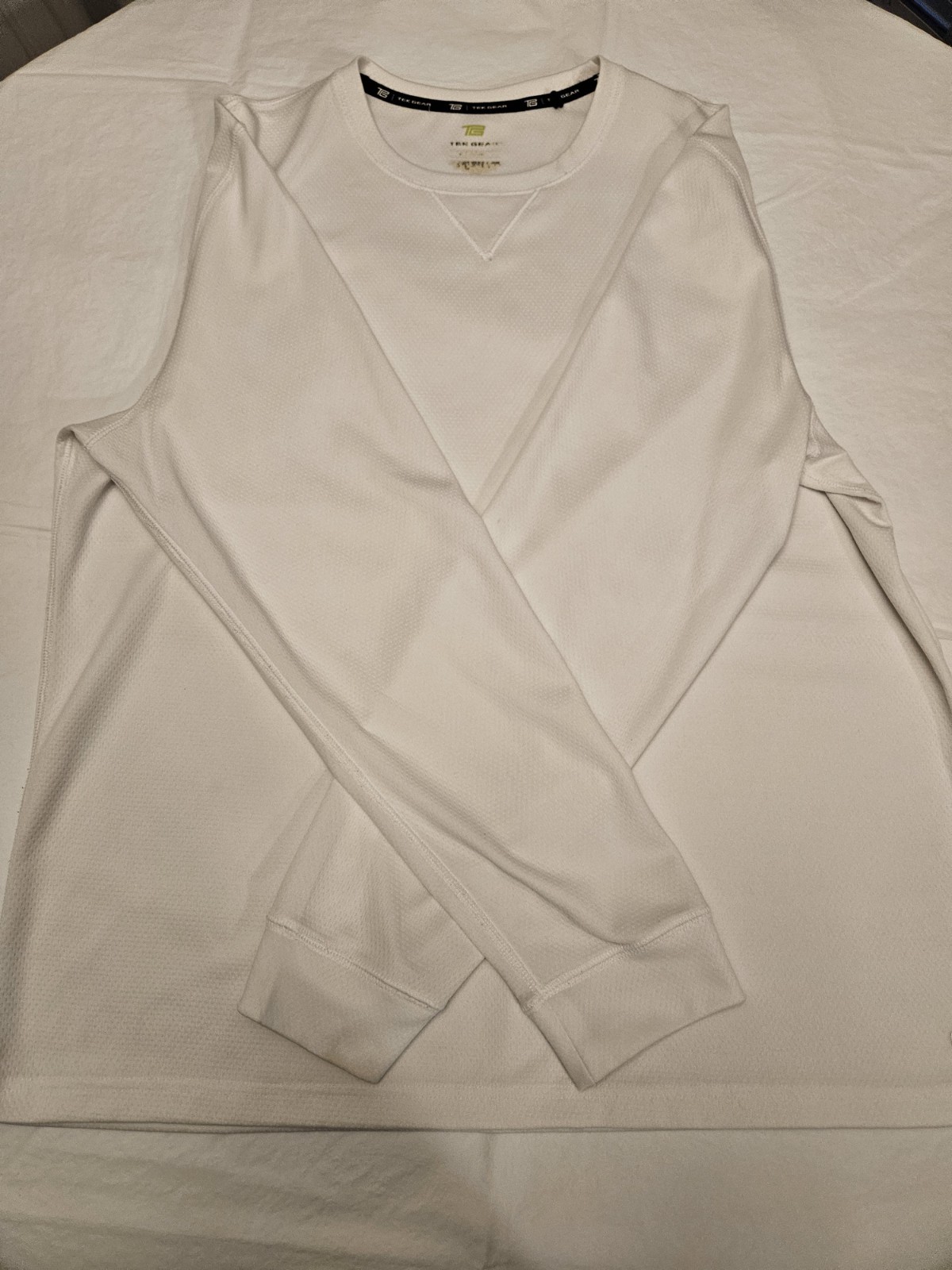 Tek Gear Shirt Mens XL White Long Sleeve Performance Top - Needs Spot Treatment gallery