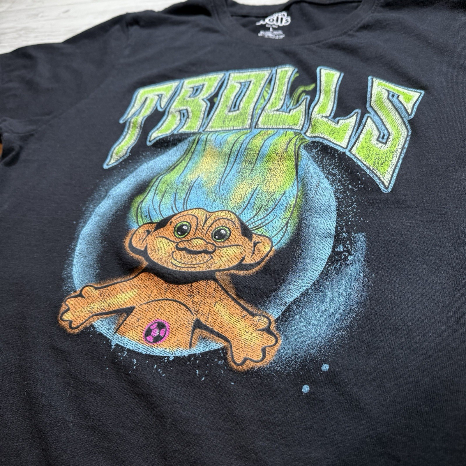 Trolls Good Luck Graphic T-Shirt Men Large Black Green Pull Over Short sleeve gallery