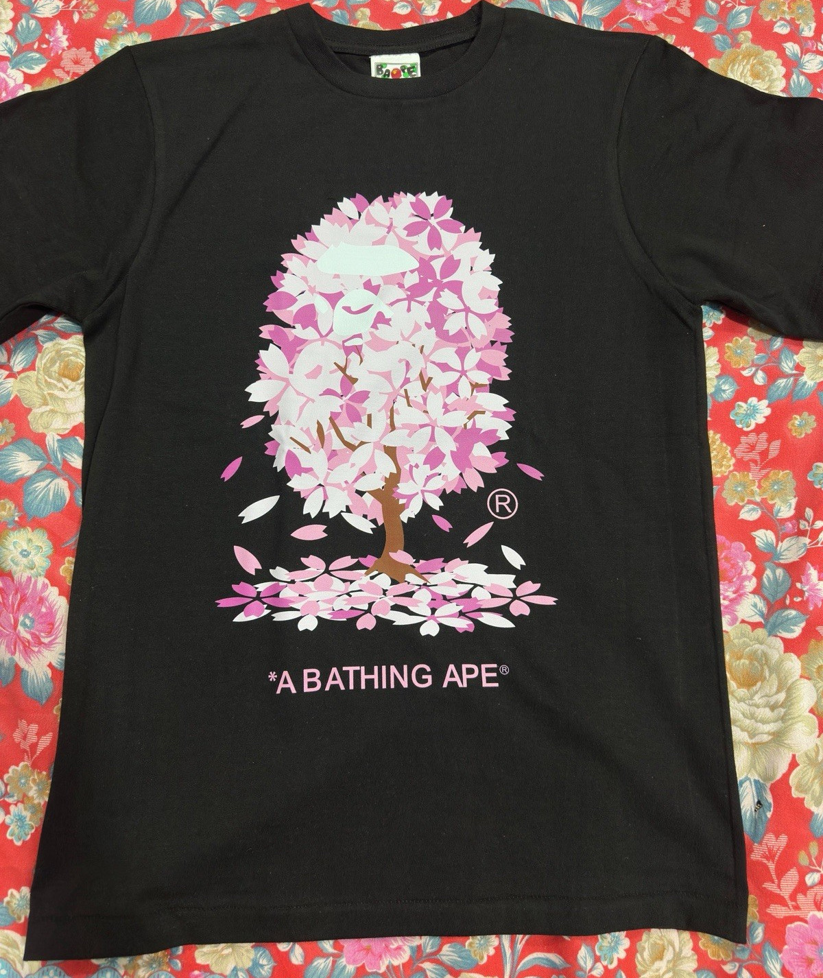 A Bathing Ape Black Sakura Tree Graphic Men's T-Shirt gallery