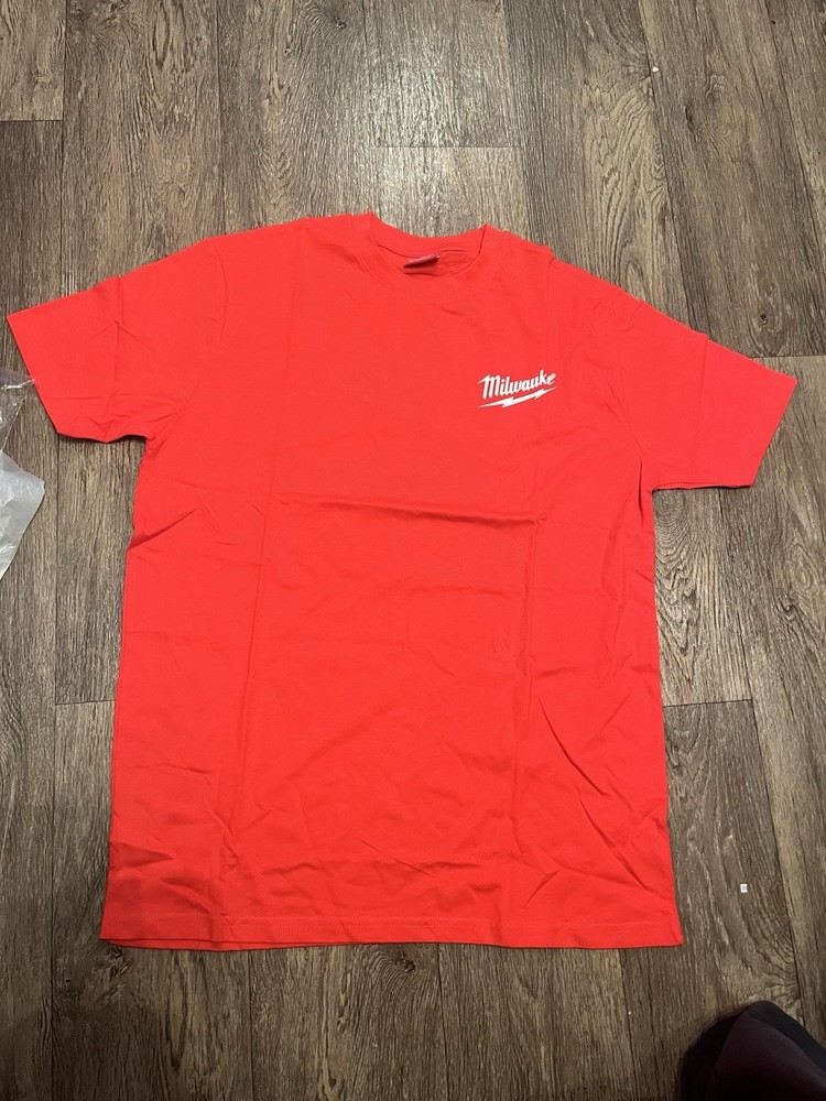 Milwaukee Tools Nothing But Heavy Duty Red T-Shirt Short Sleeve NEW x large