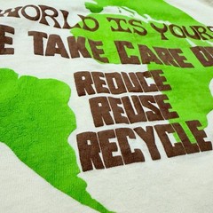 Backdoor Vintage “Reduce, Reuse, Recycle” Earth Day Tee Sz M