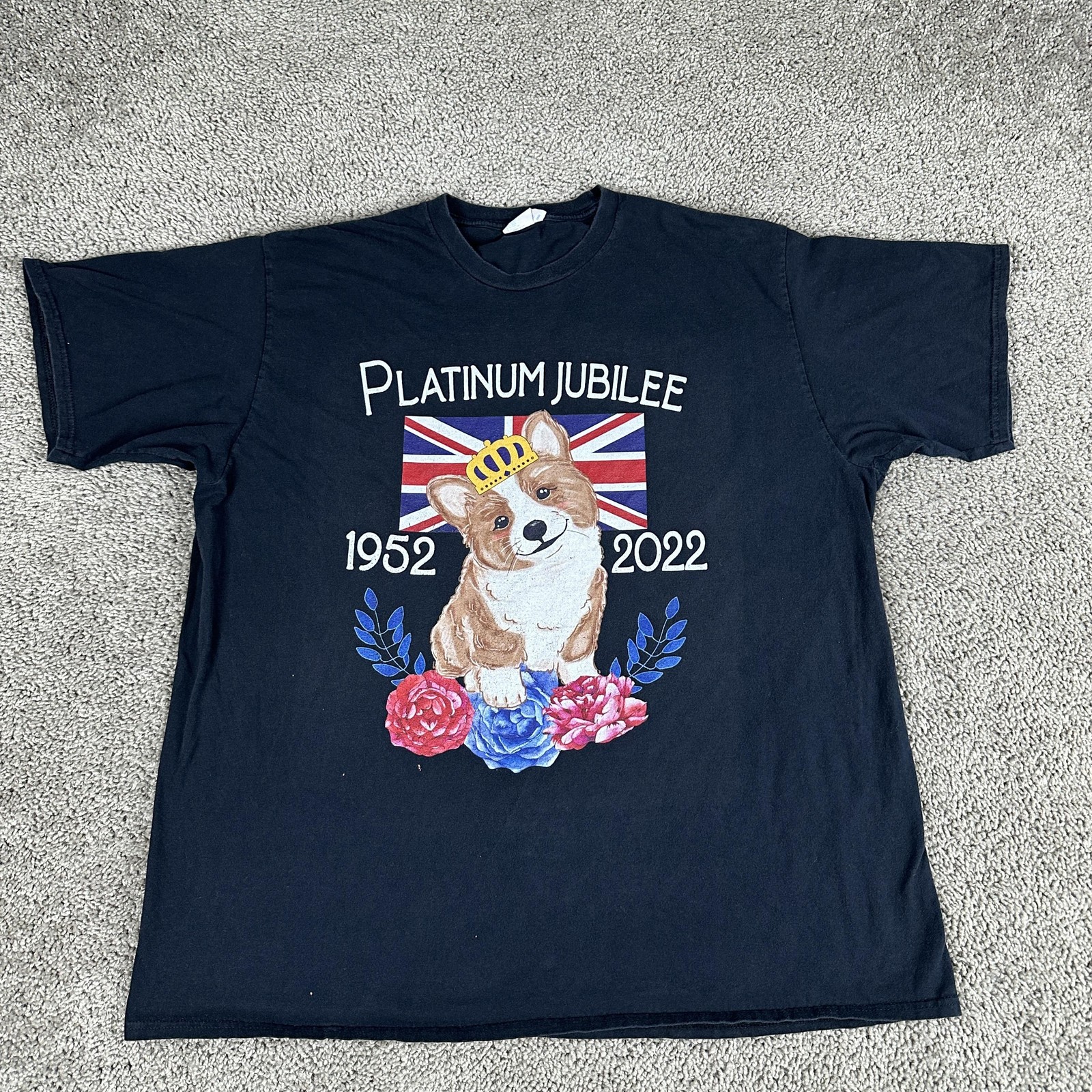 Platinum Jubilee Shirt Mens 2XL Black Queen Corgi Dog British Flag 1952 2022 Tee gallery