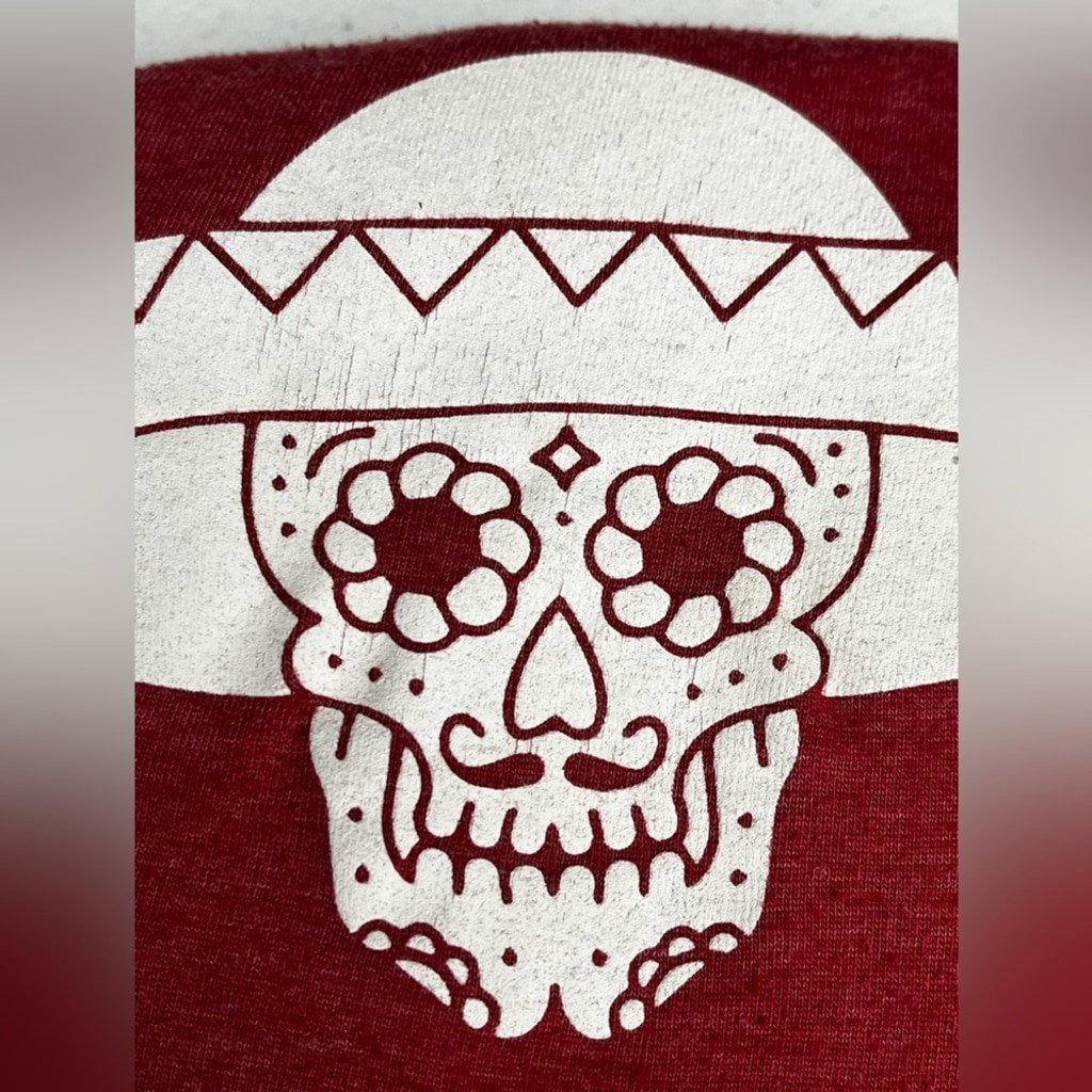 Graphic Red Crewneck L/S Tee Unisex gallery