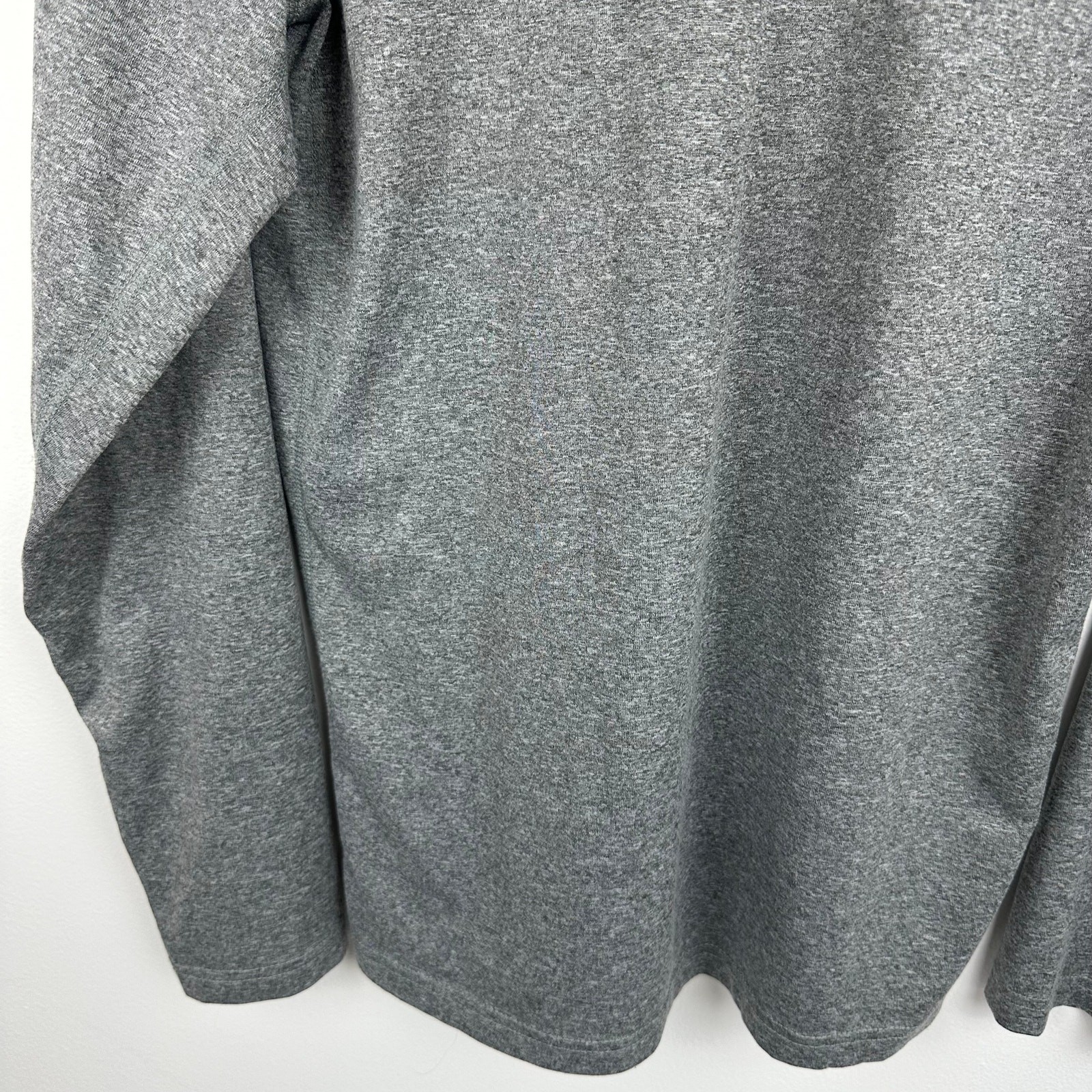 Nike Dri-Fit Mens Long Sleeve Crewneck Logo Activewear Light Grey Shirt Small gallery