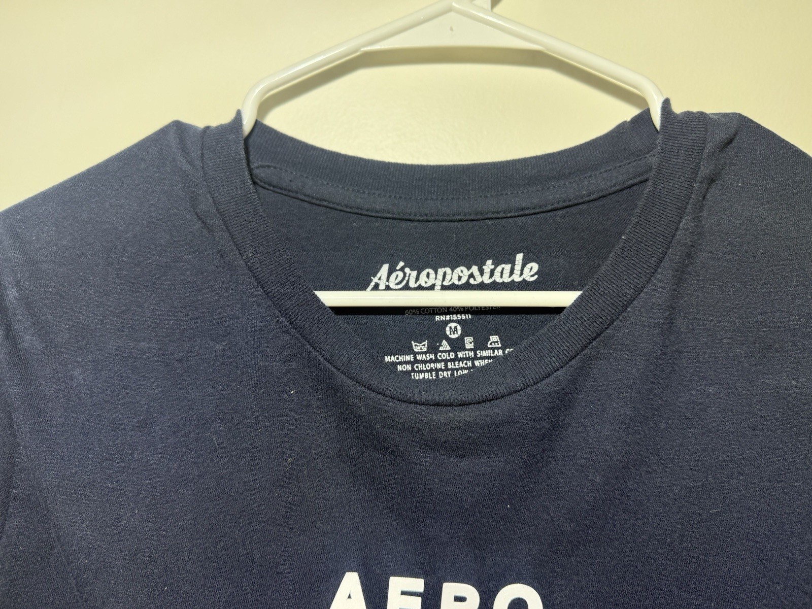 Aéropostale Men's M Navy Logo Short Sleeve Crew Neck Cotton Blend Knit T-Shirt gallery