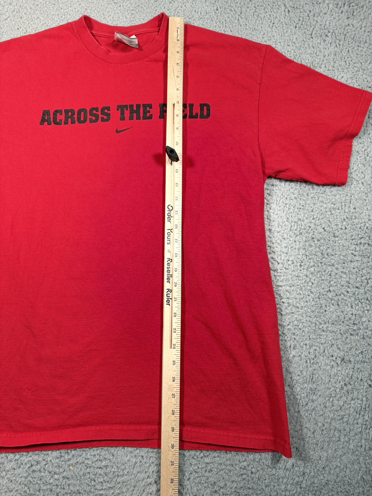 Nike Accross the Field T Shirt Mens Large Red Short Sleeve Track & Field Logo gallery