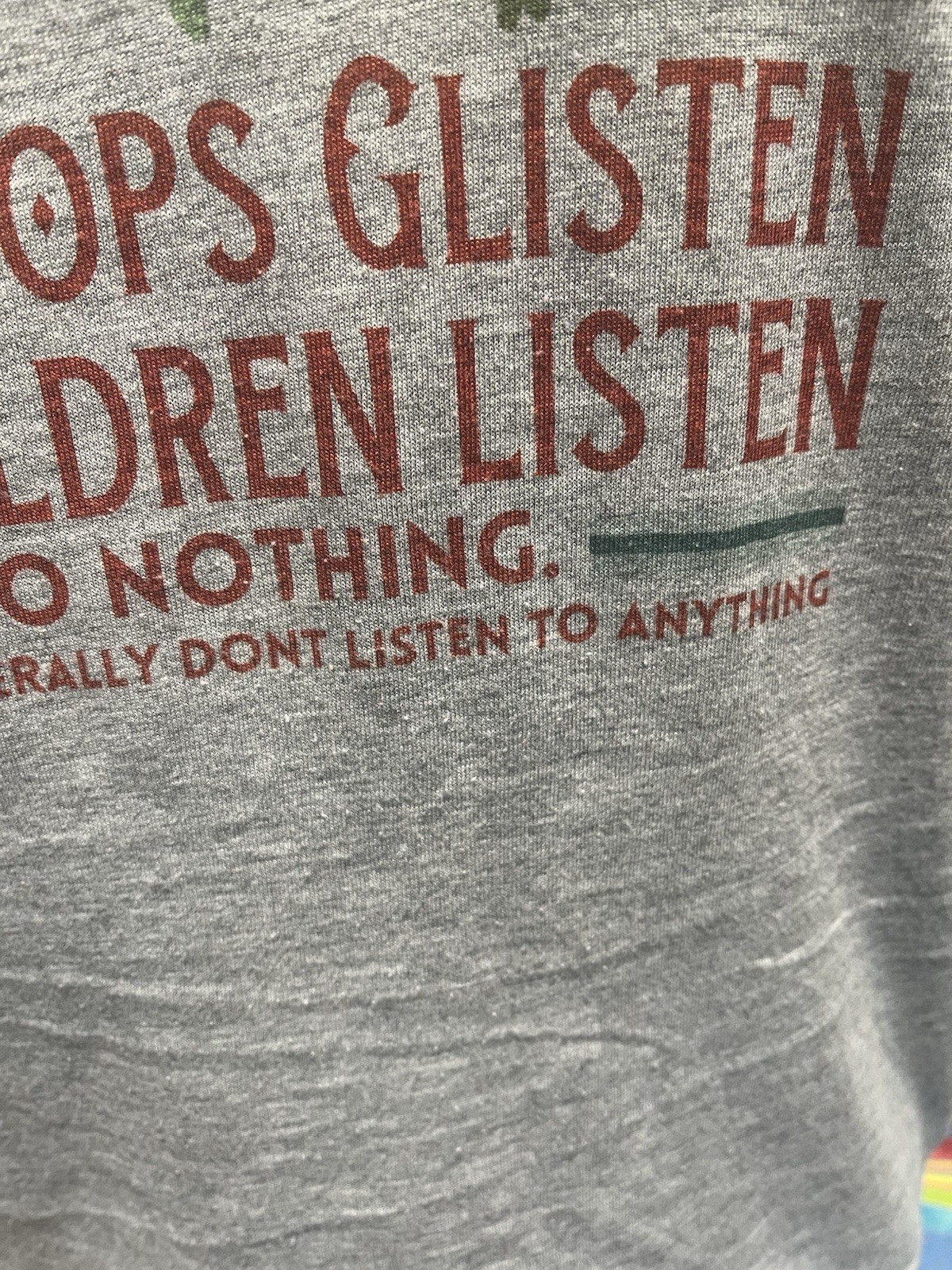 TREE TOPS GLISTEN & CHILDREN LISTEN TO NOTHING Gray Medium CHRISTMAS T-SHIRT gallery