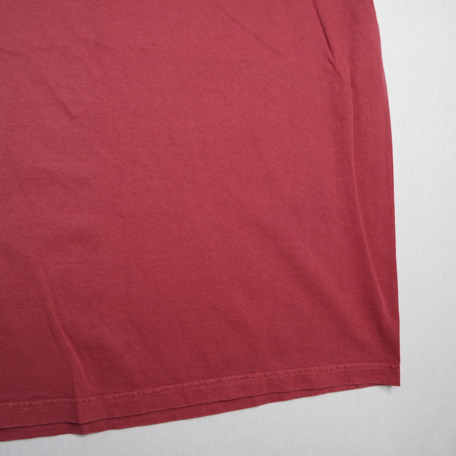 Shaka Wear Super Max Heavy 100% Cotton Maroon Red Graffiti Print Shirt Men’s XL gallery