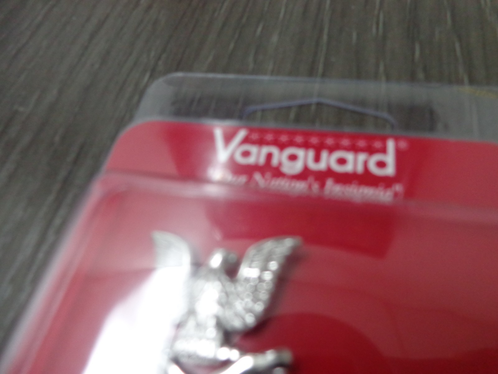 Vanguard USN SMALL MIRROR VANGUARD E4 P03  Full Size Regulation Badge  SET