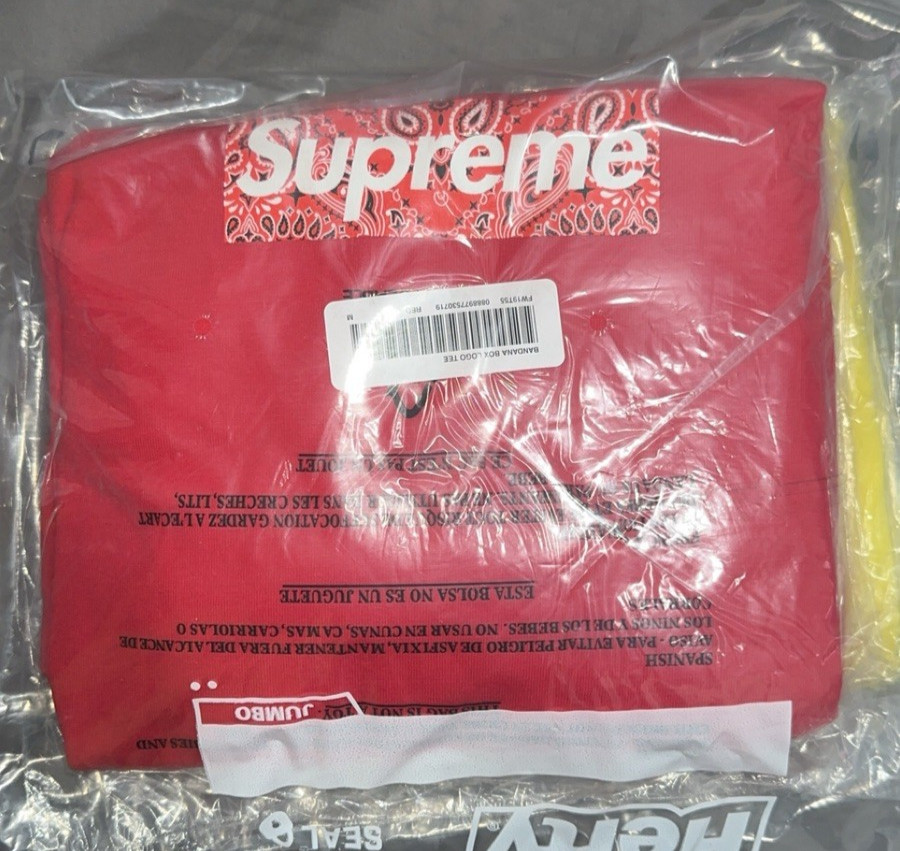 Supreme Bandana Box Logo Tee Red New in Original Packaging FW19 Size M gallery