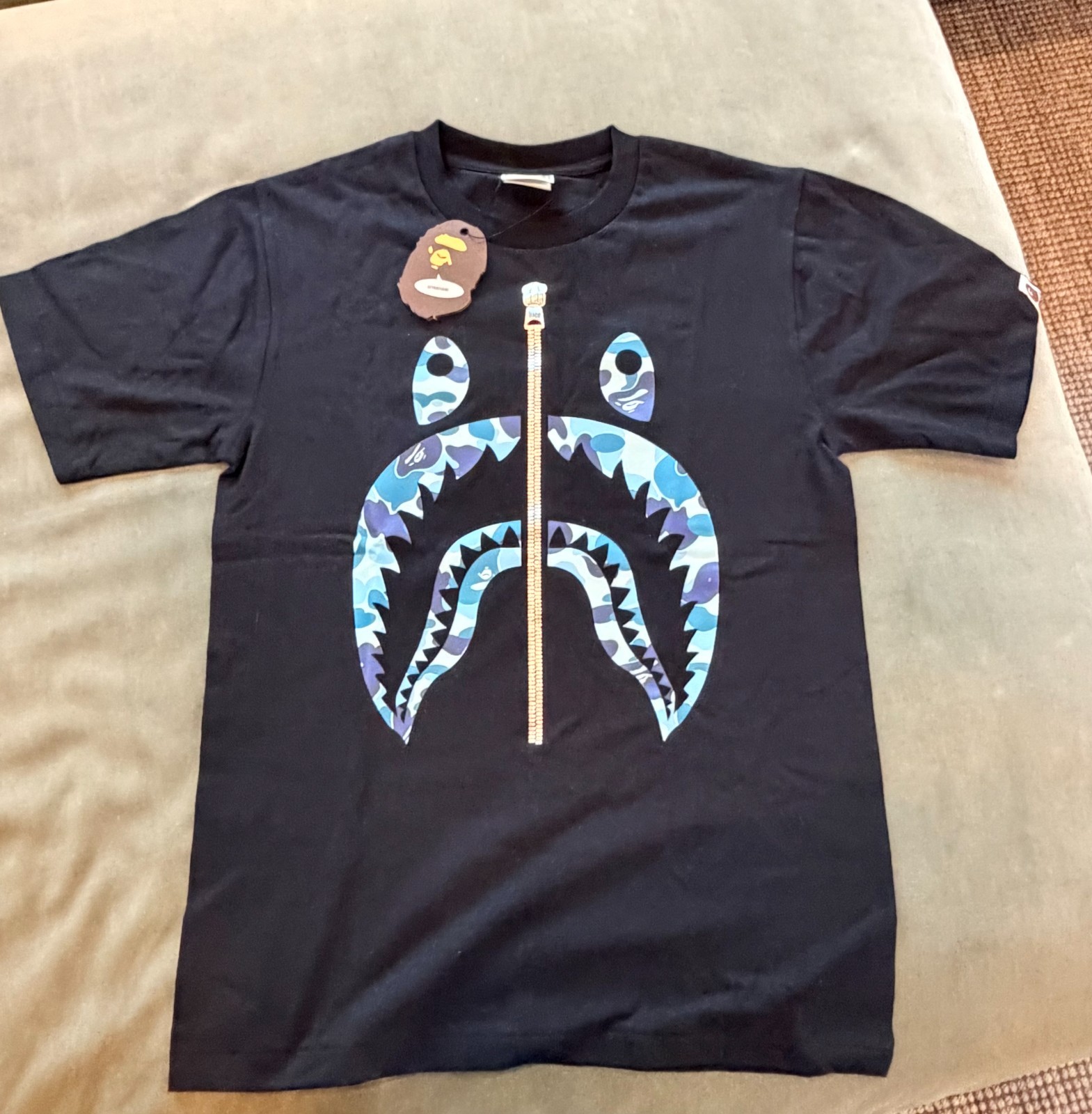 A BATHING APE BAPE Color Camo Silver Zip Shark Tee T-Shirt Black Blue gallery