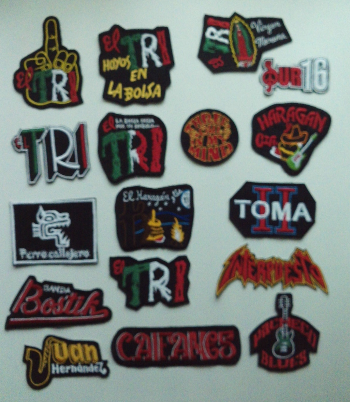 PARCHES DE ROCK URBANO,EL TRI EL HARAGAN LIRAN ROLL LA BANDA BOSTIK INTERPUESTO gallery