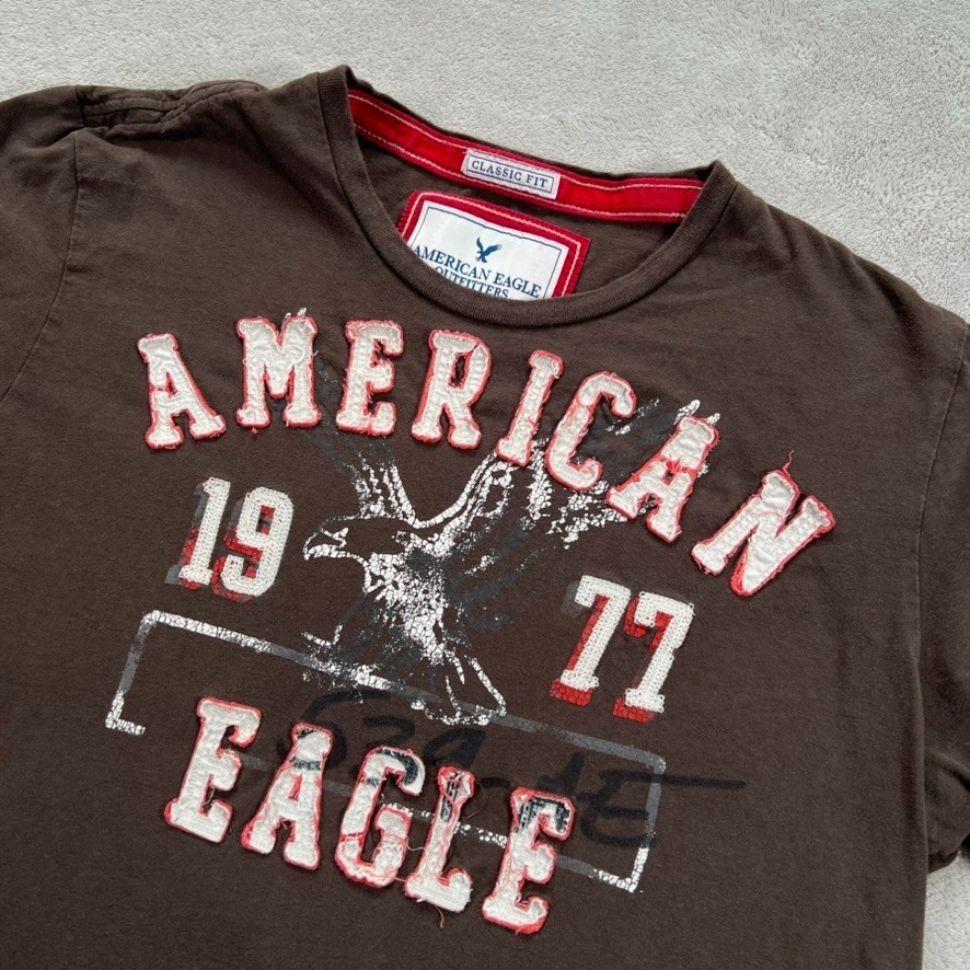 American Eagle T-Shirt Men's Size Large Brown Classic Fit 1977 Graphic Print Y2K gallery