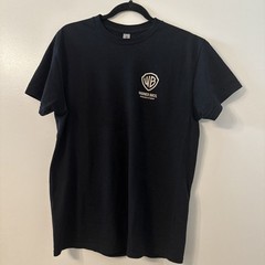 Warner Bros Studio T-Shirt Men’s M black Warner Logo Short Sleeve design studio