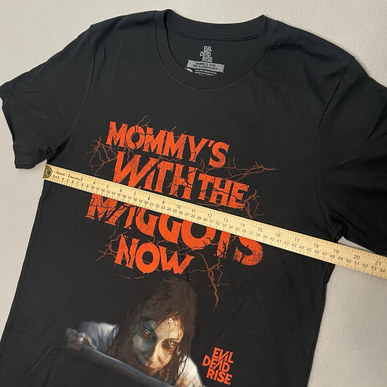 Fright Rags Mens Evil Dead Rise Mommy Maggots T Shirt Sz M Horror Movie NWOT gallery