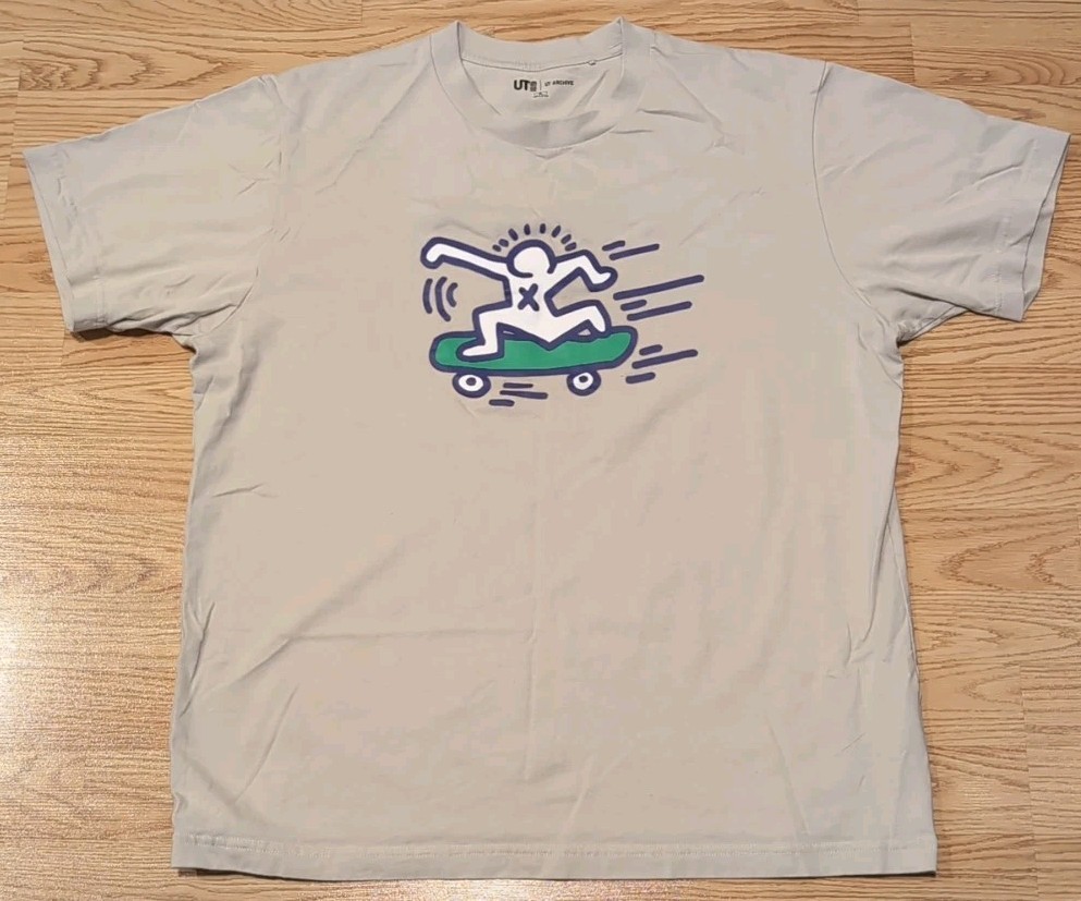 UT Archive Uniqlo Keith Haring Skateboarding Skater Shirt tan XL gallery