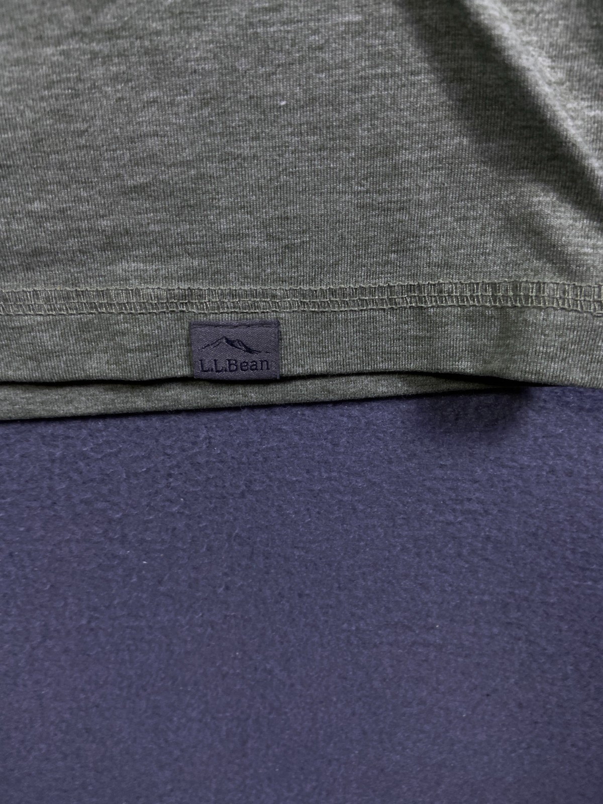L.L. Bean Men's S Reg Slightly Fitted Comfort Camp Mountain Landscape Navy *read gallery