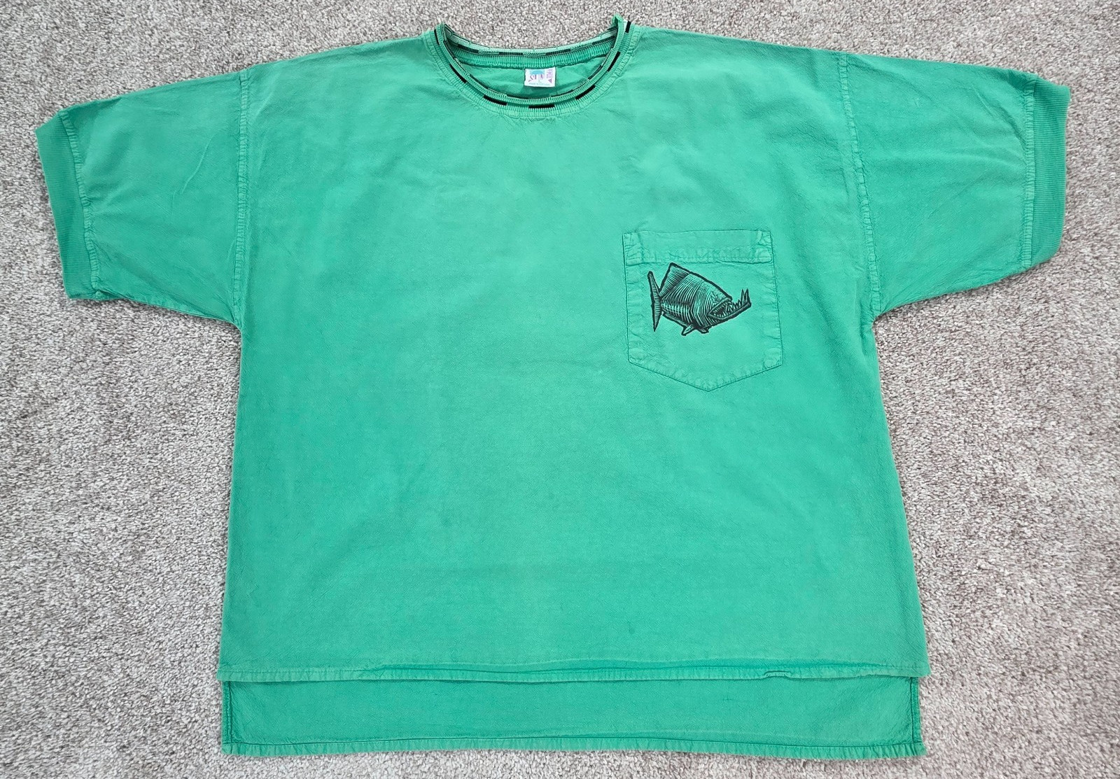 Piranha Short Sleeve UPF 30 T-Shirt Fishing Boat UV Protection gallery