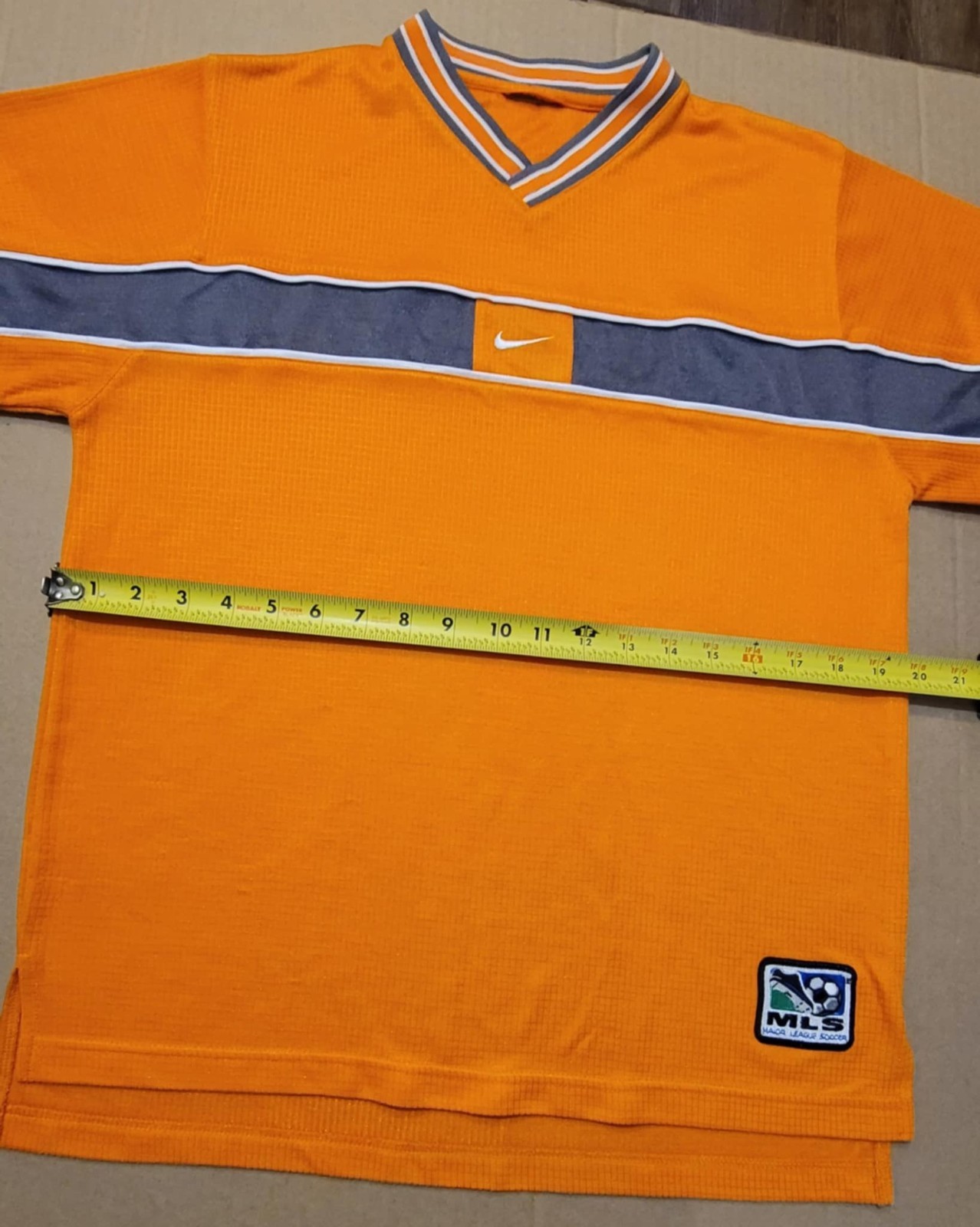 Vintage Nike MLS Embroidered Center Swoosh Soccer Shirt See Photos 4 Measurement gallery