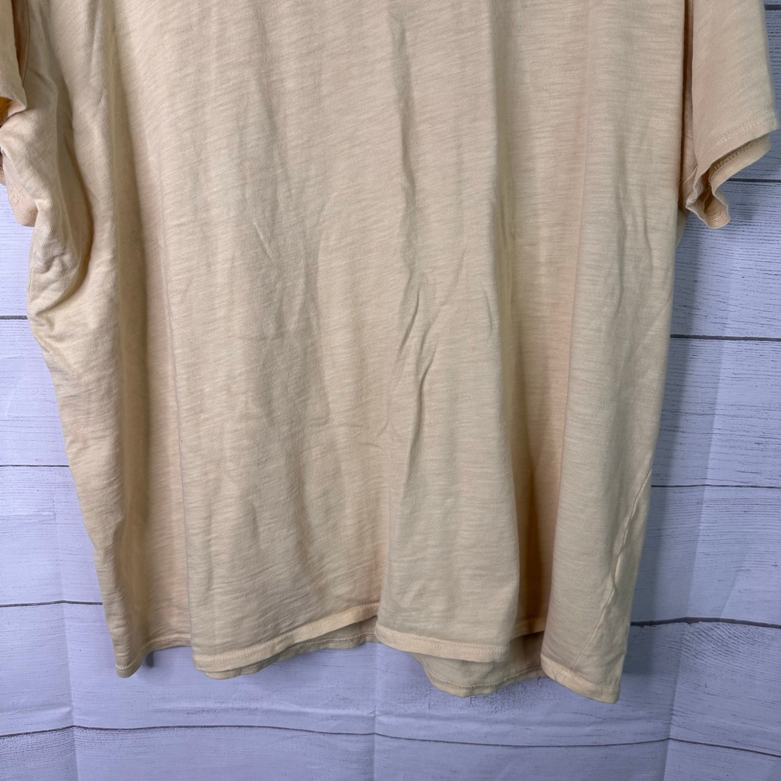 Gustin Mens XL Pale Yellow Crew Neck T-Shirt Premium Made in USA 100% Cotton Tee gallery