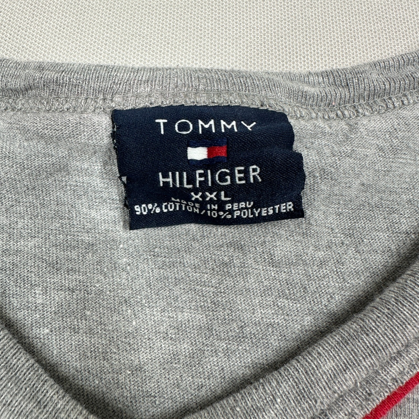 Tommy Hilfiger Challenge V Neck Gray Y2K T-Shirt - Size XXL gallery