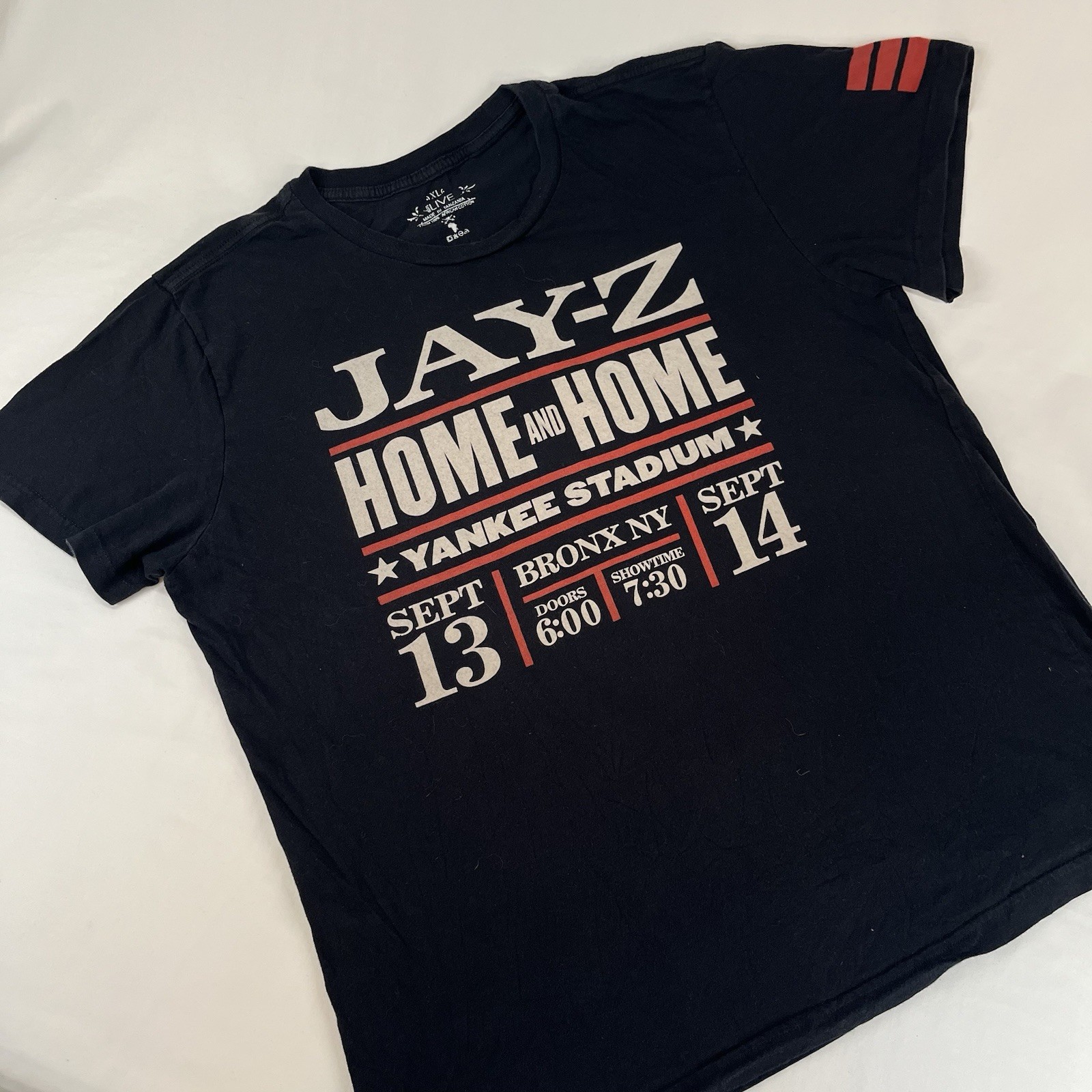 JAY-Z Home and Home Yankee Stadium Concert T-shirt 2010 Size XL 3 Red Stripes gallery